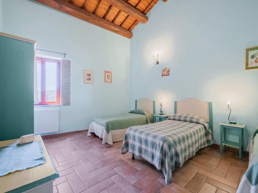 Holiday Home in Sellano With Pool & Sun Terrace view 5