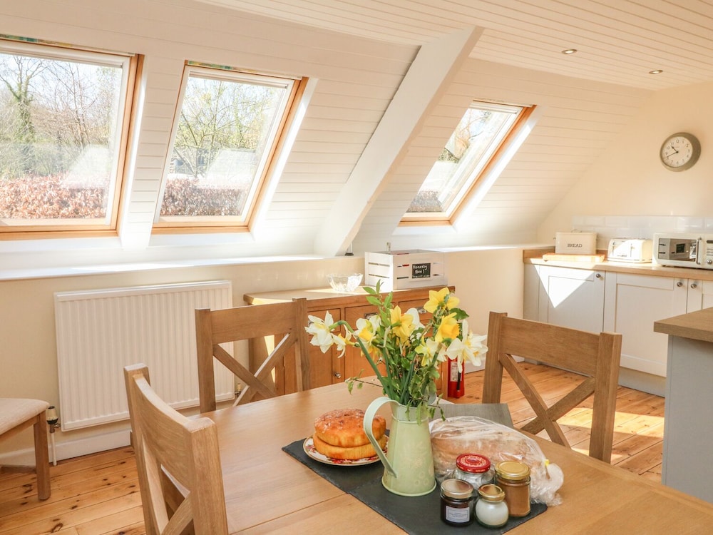 Upper Barn Cottage view 3