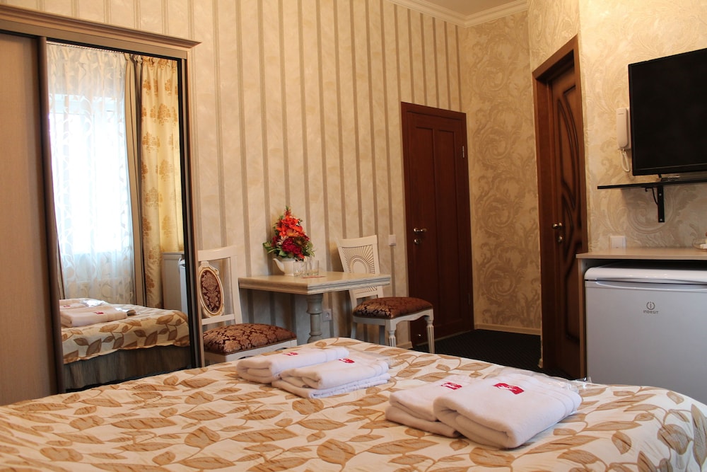 Hotel ANI