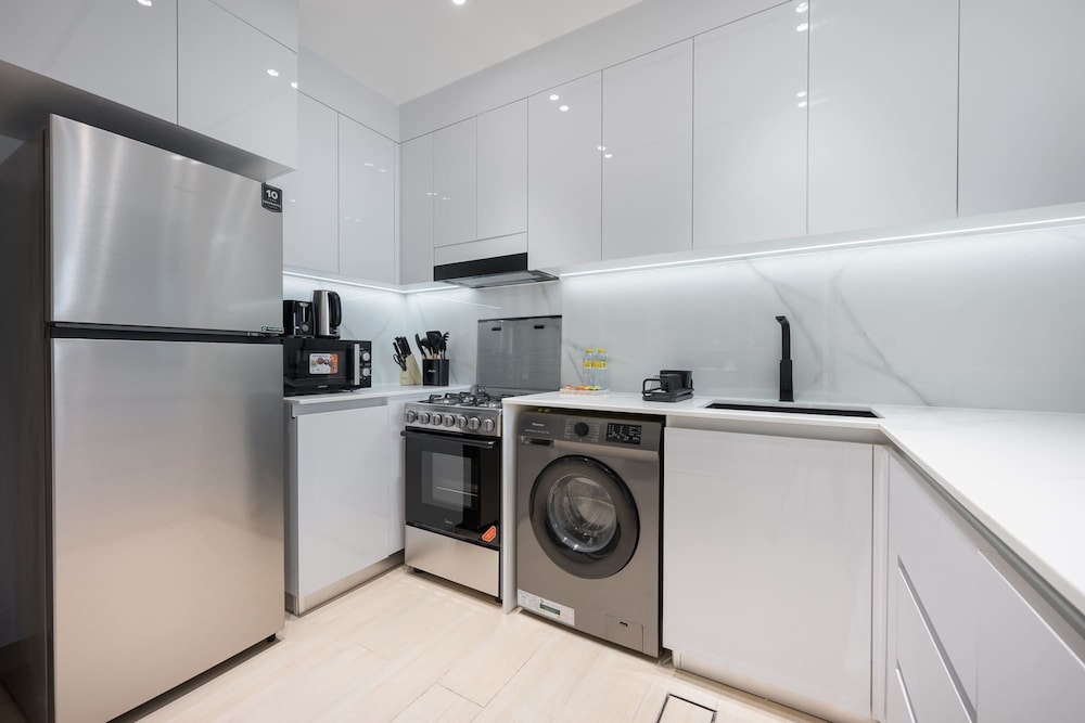 1 Bedroom in Binghatti Heights Perfect for Getaway