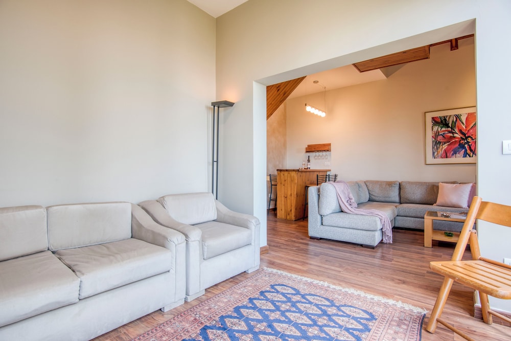 Gin - Duplex 3-BR Chalet in Mzaar