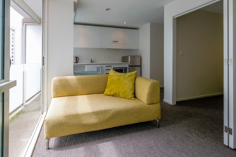 Cosy Renovated 1 Bedroom Apartment in CBD Hotel view 4