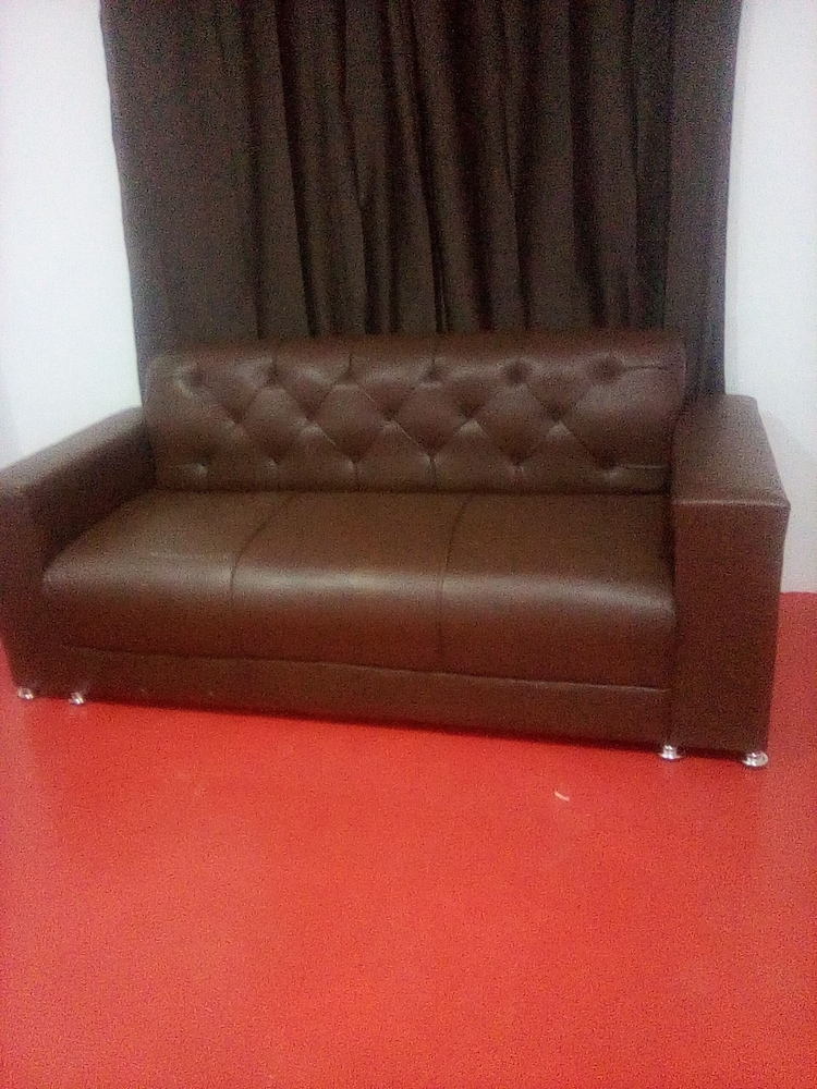 Regal Royal Suites