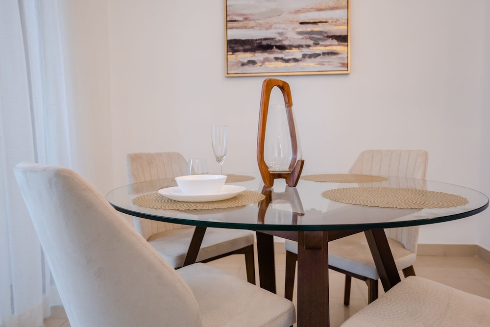 Nasma Luxury Stays - Standpoint Tower A