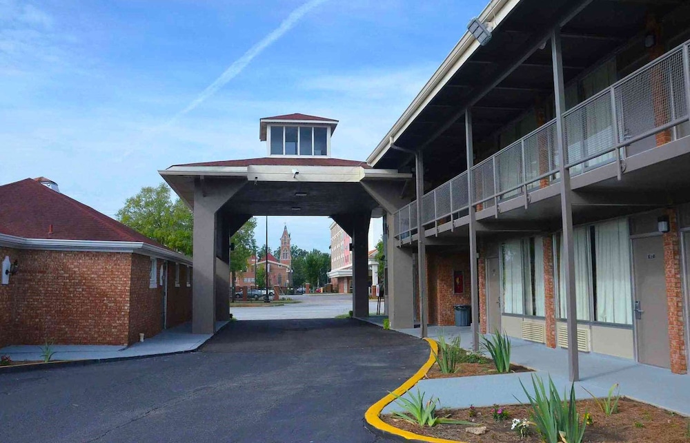 Americas Best Value Inn Augusta Historic Downtown