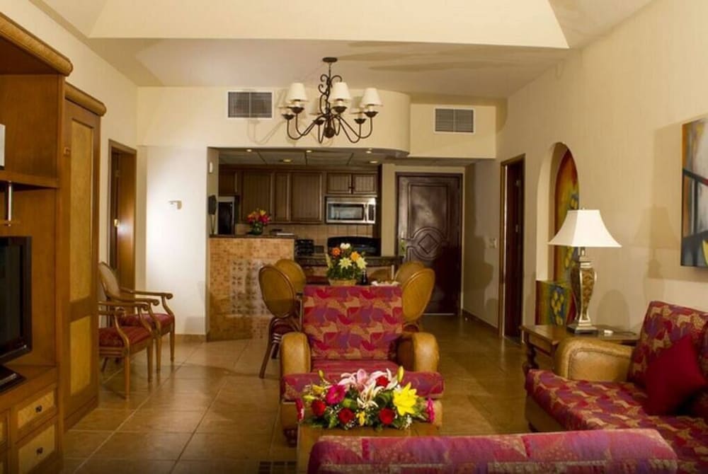 2BRRoyal Haciendas PlungePool&Oceanview