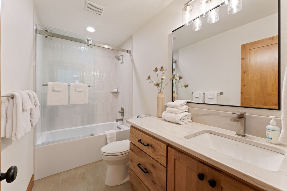 4 Catkin 4 Bedroom Home