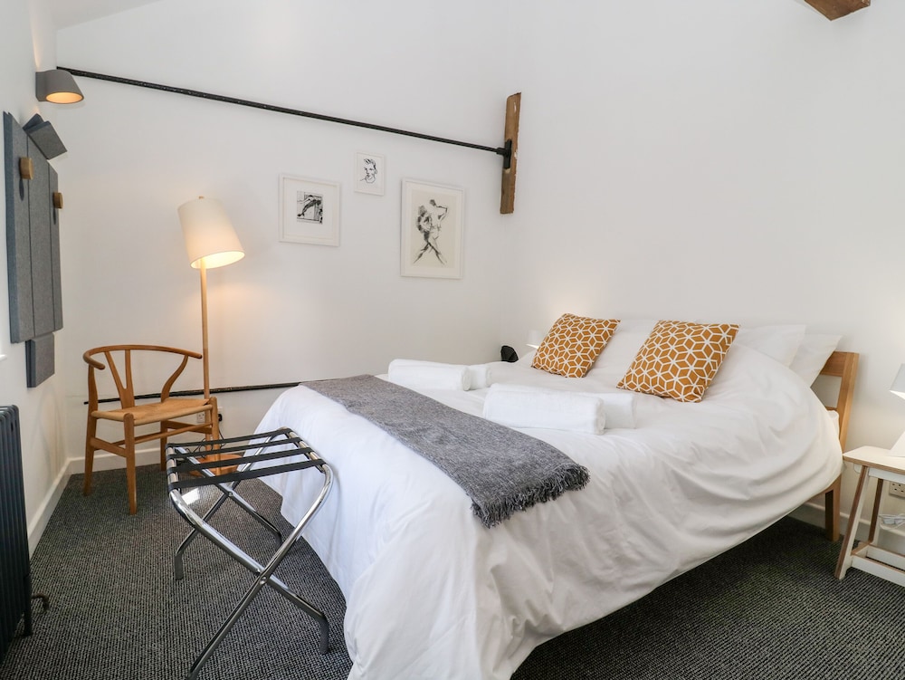 The Pump House Art Studio