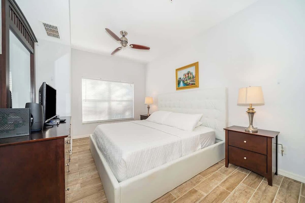 Charming 3brtownhome Near Disney