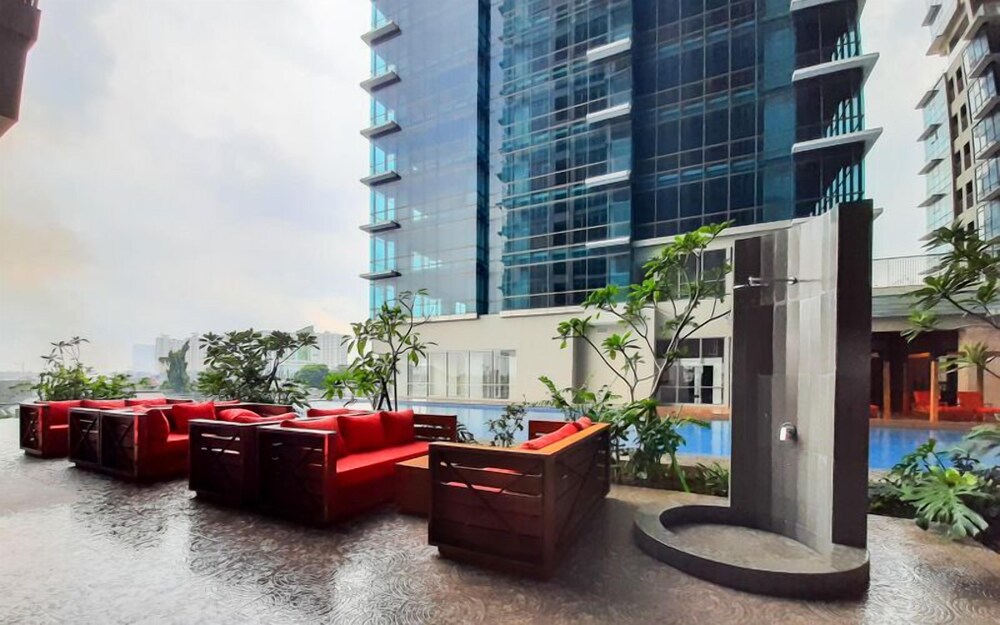 Good Deal 1Br Tamansari Iswara Apartment