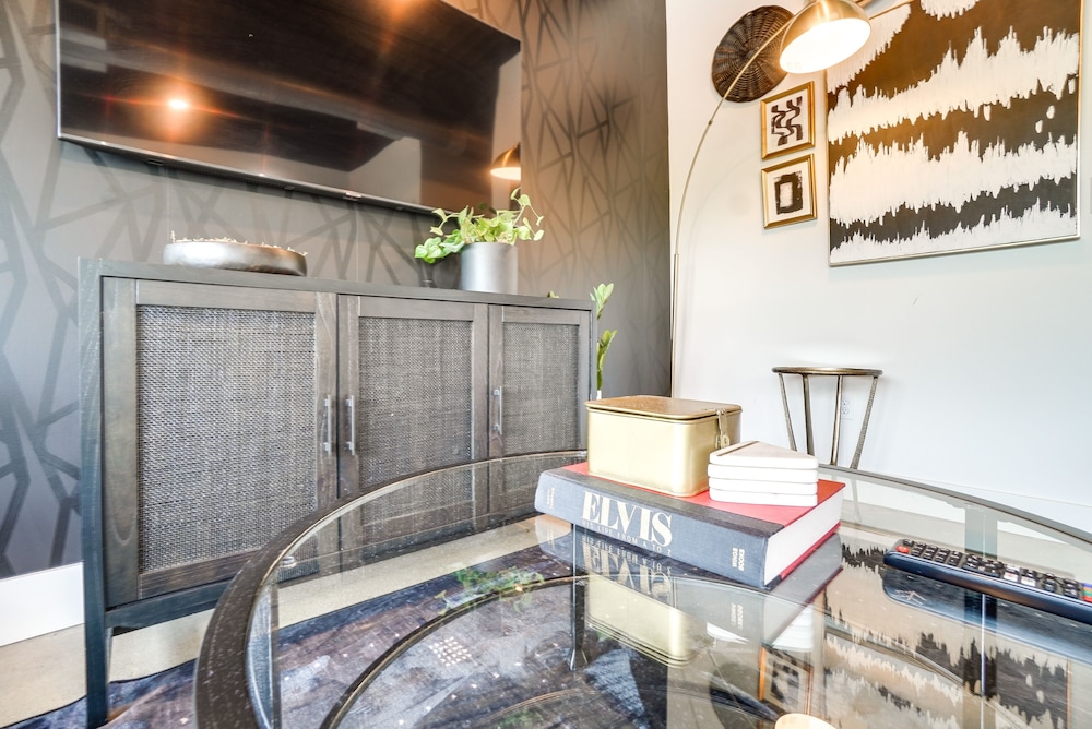 Modern Nashville Studio 5 Mi to Downtown! - Property Image 11