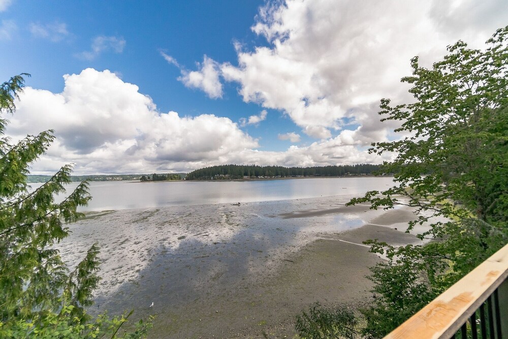 PNW MCM 155ft Private Waterfront Gem on Raft Island w/Hot Tub 3 Bedroom Home by RedAwning view 2