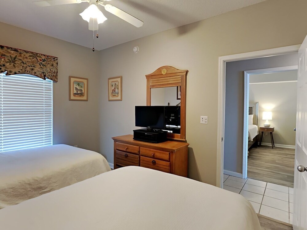 Majestic Sun by Southern Vacation Rentals view 3