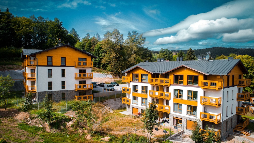 Apartamenty Sun & Snow Waryńskiego view 2