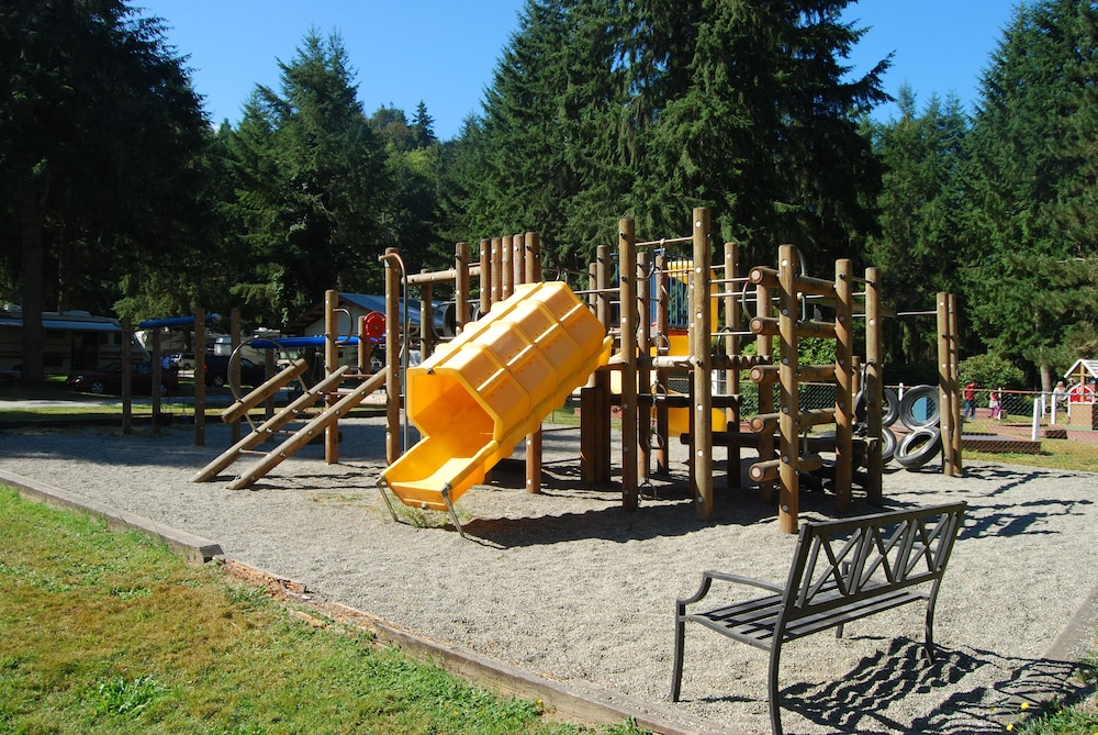 Thunderbird RV & Camping Resort