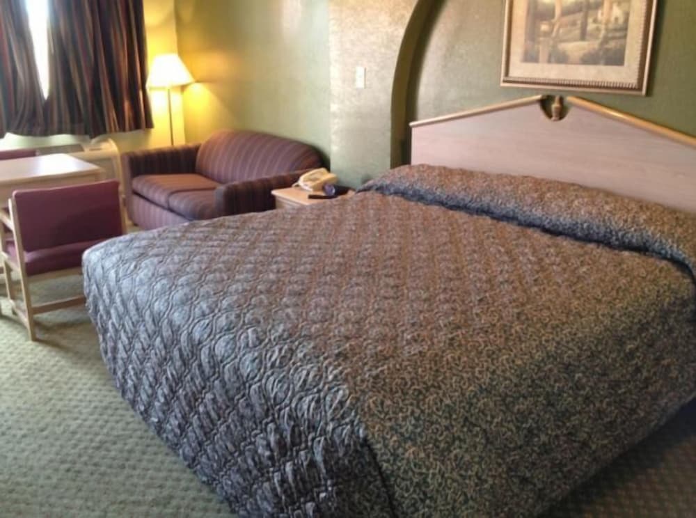 Budget Inn