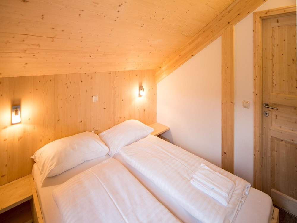 Chalet With Infrared Sauna