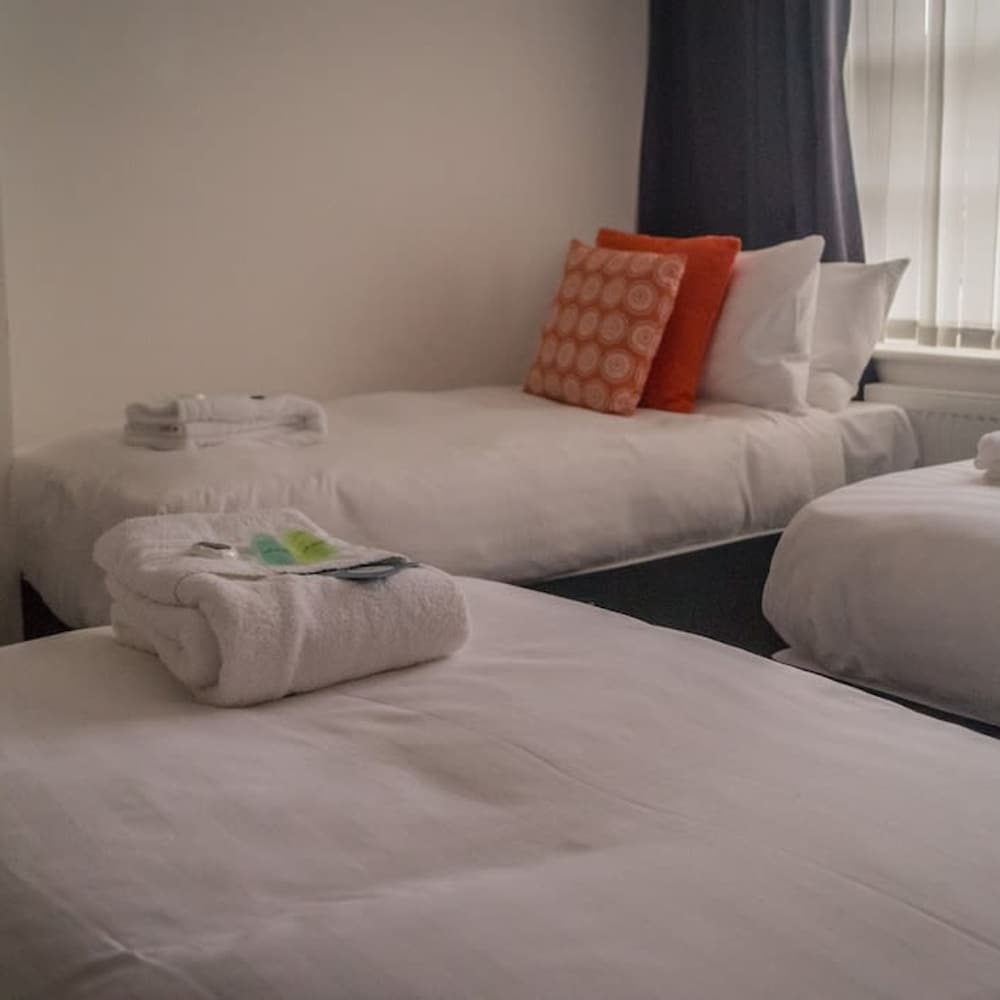 The Racecourse Gathering 5 Bed - Sleeps 12 City Centre view 5