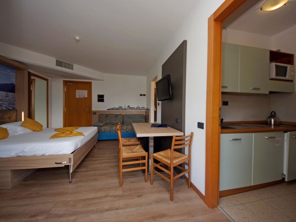 Apartment in Riva del Garda photo 4