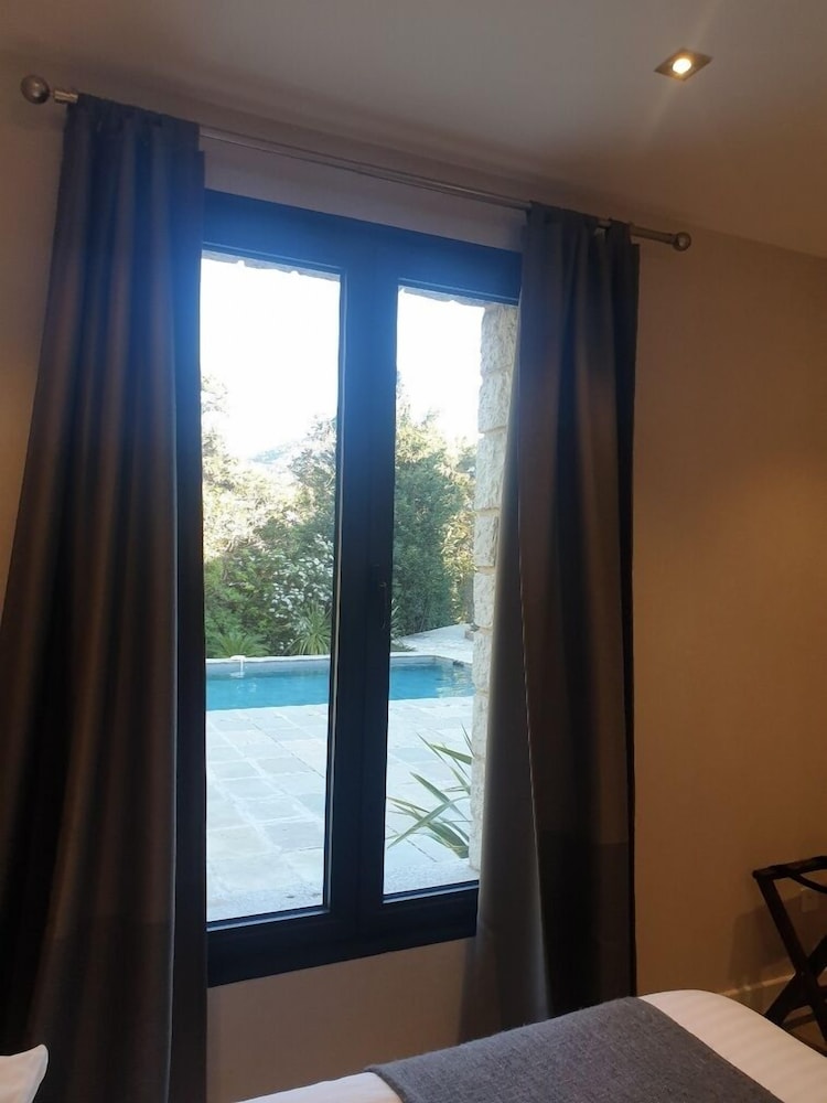 Hôtel Particulier Cassis, Parking sécurisé, Piscine chauffée
