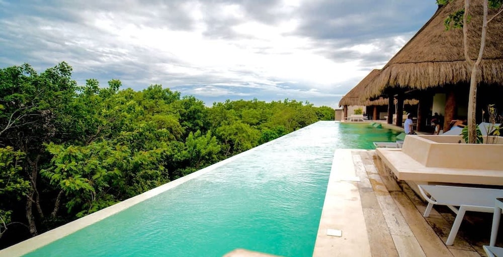 Jungle View 1 Br Apt With Great Infinity Pool