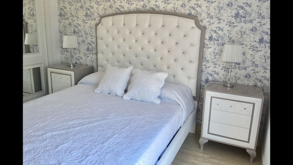MI CAPRICHO C11 luxury apartment by the Sea