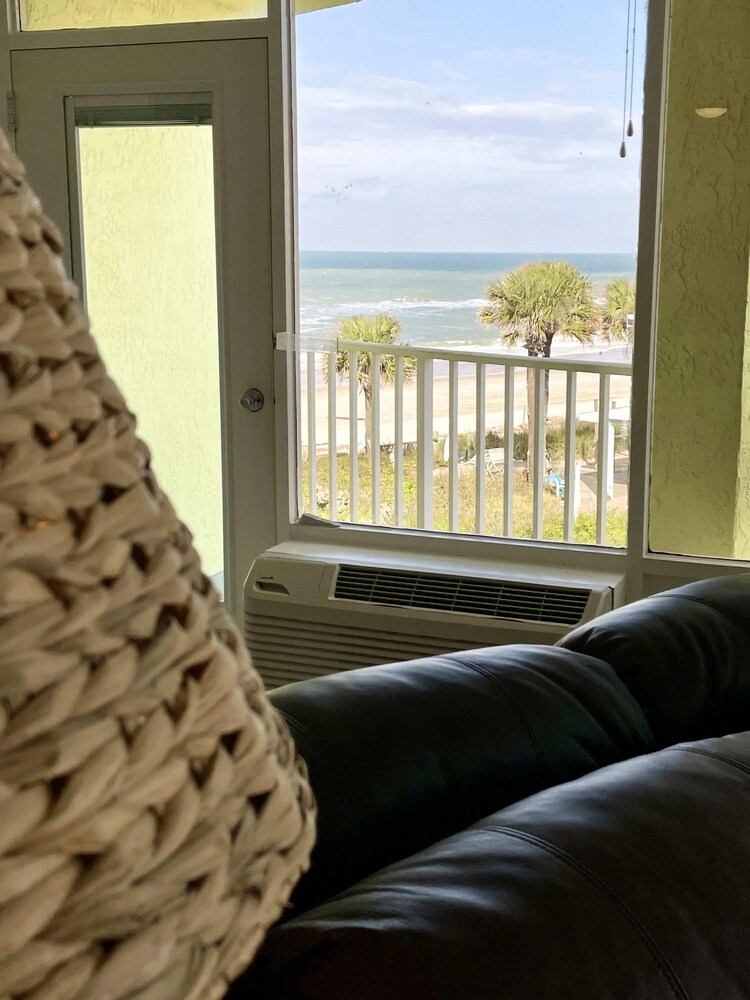 Ocean Overlook - Sea View at Symphony Beach Club
