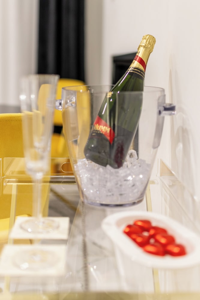 Kreart Suite & Rooms