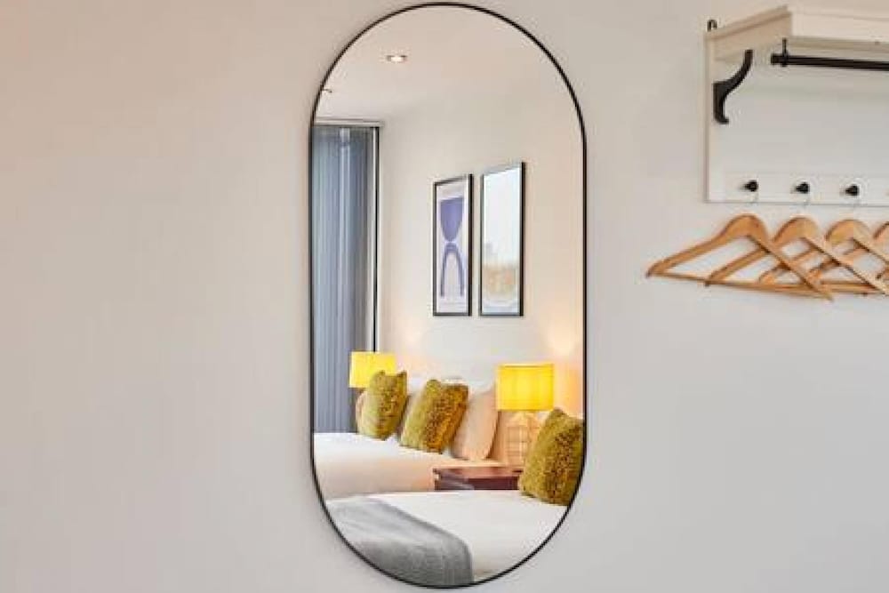 Host Stay The Knight Street Penthouse I