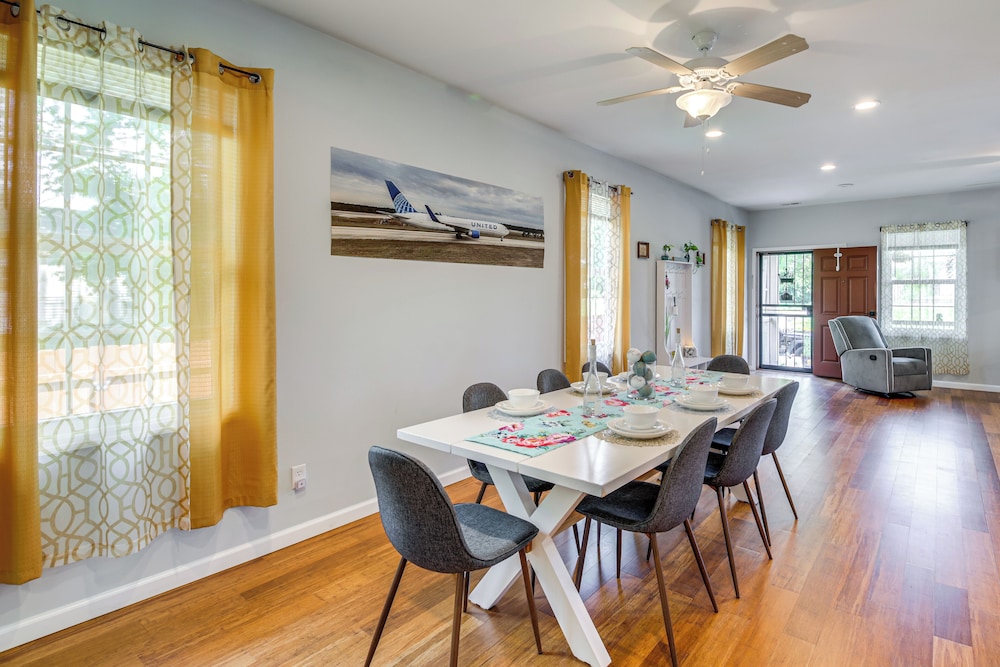 3 Mi to Dtwn: Updated Retreat in Indianapolis!