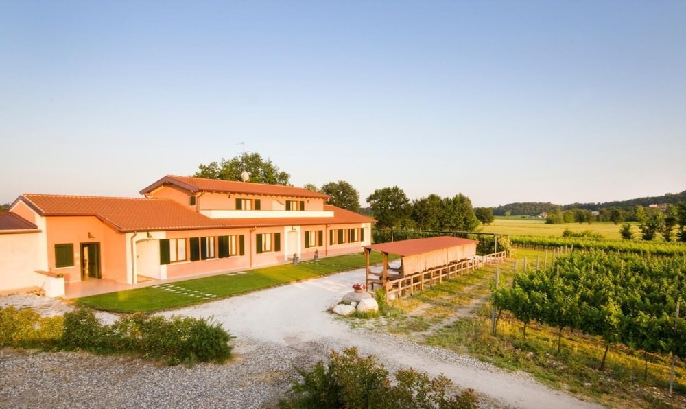 Agriturismo Cascina Roveri