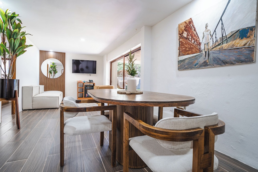 Charming Bungalow Cajititlan 2 Beds Pool
