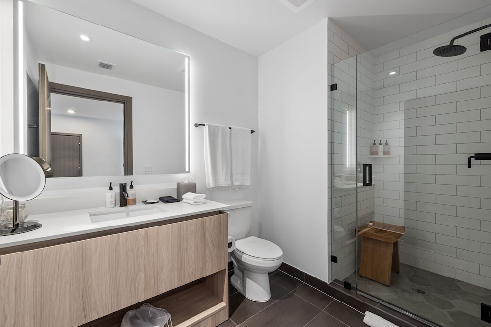 Bayside Bliss Luxurious Miami Condo