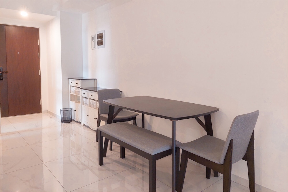 Spacious And Comfy 3Br Apartment Sky House Bsd