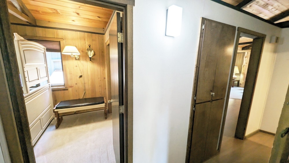 Bobcat 7 2 Bedroom Home