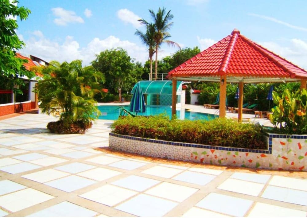 Thepnakorn Hotel