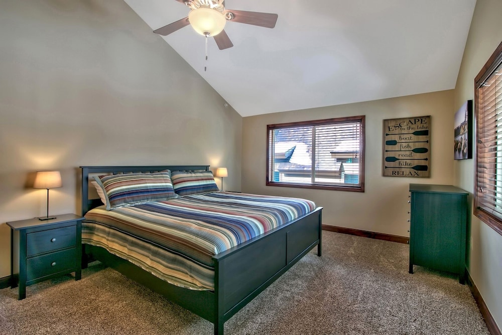 Conifer Chalet 3 Bedroom Condo