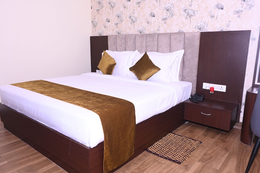 HOTEL MAHIKA
