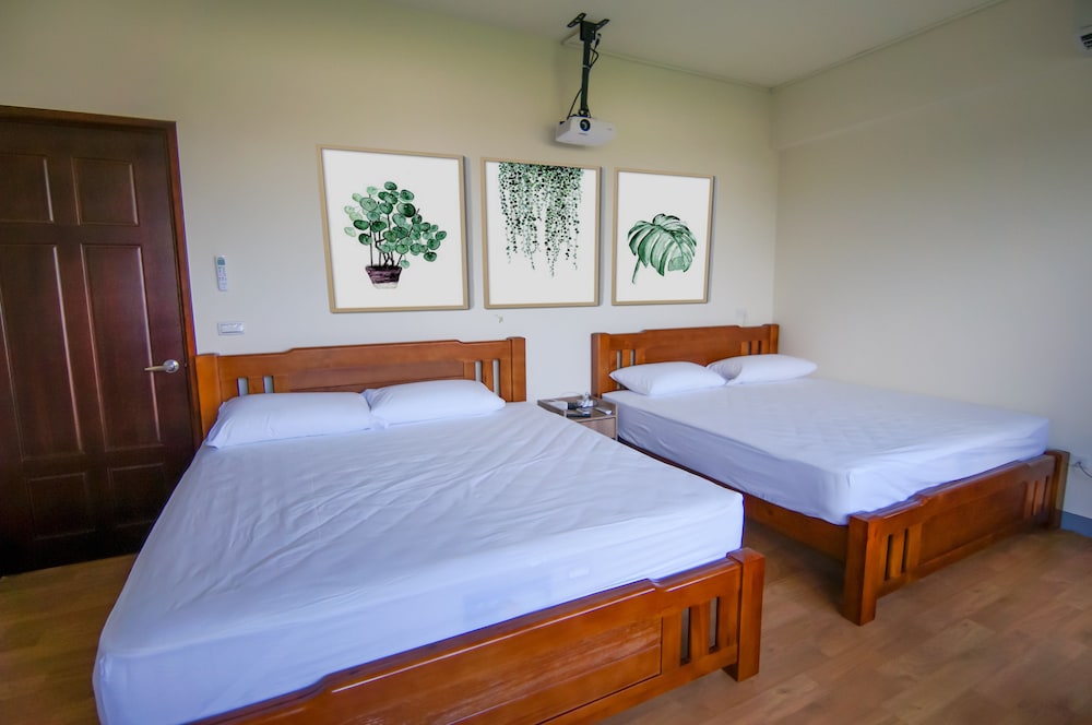 Bam House B&B view 3