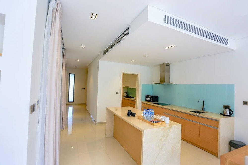 Ocean Villas Beach Resort