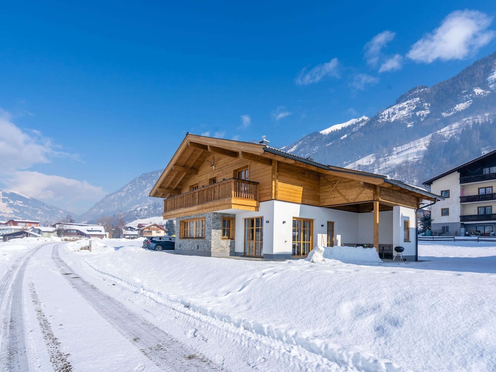 Chalet in Bad Hofgastein Near Ski Slopes