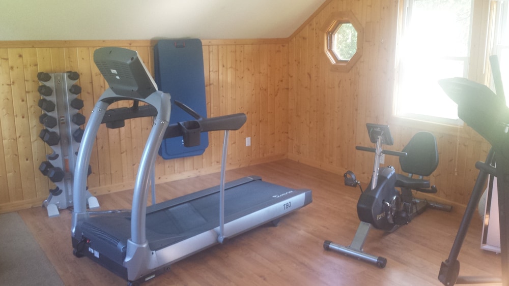 Appeldoorn's Sunset Bay Resort