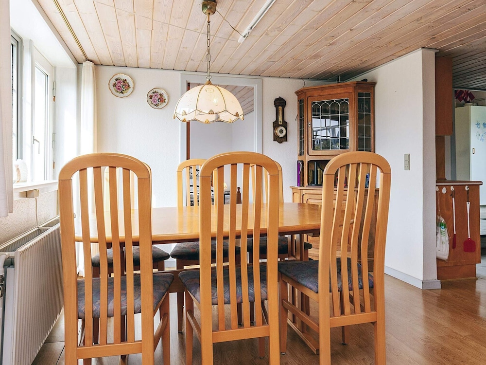 6 Person Holiday Home in Vestervig
