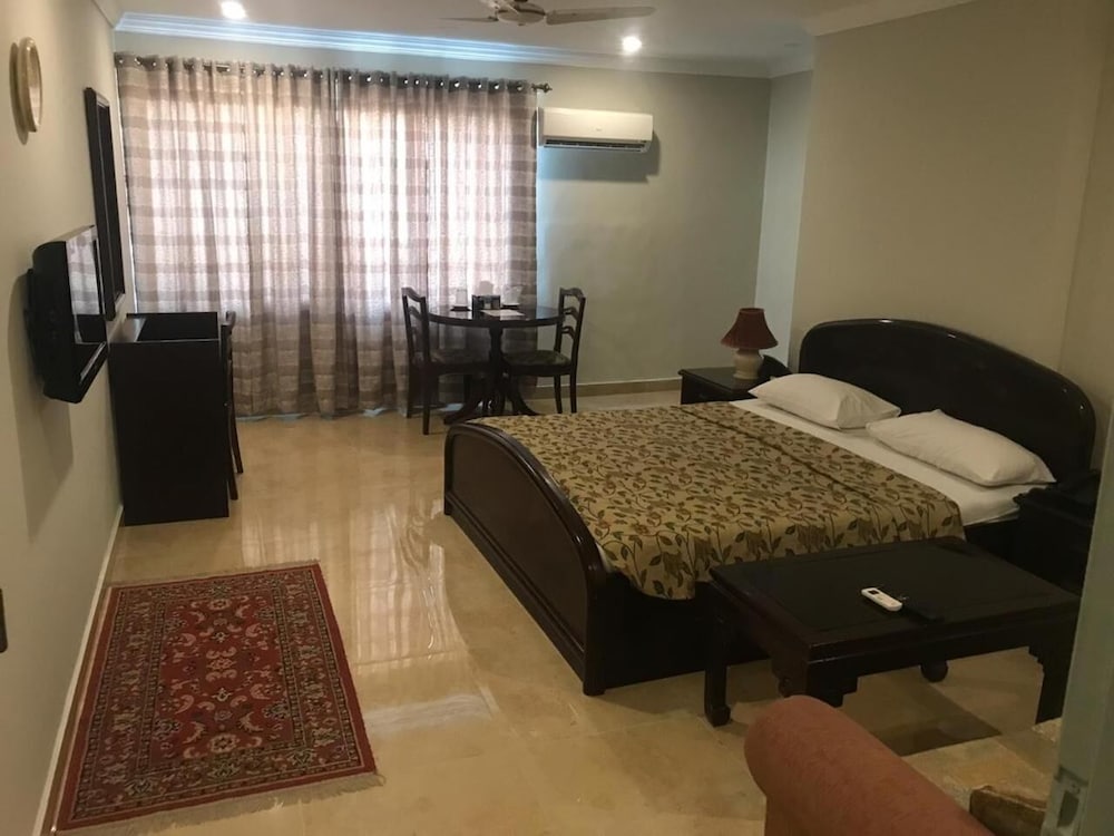 hotel room