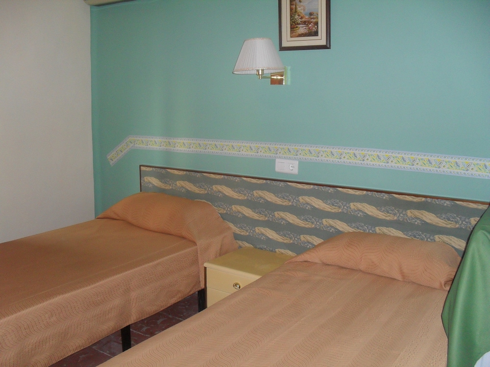 Hostal Escandinavia