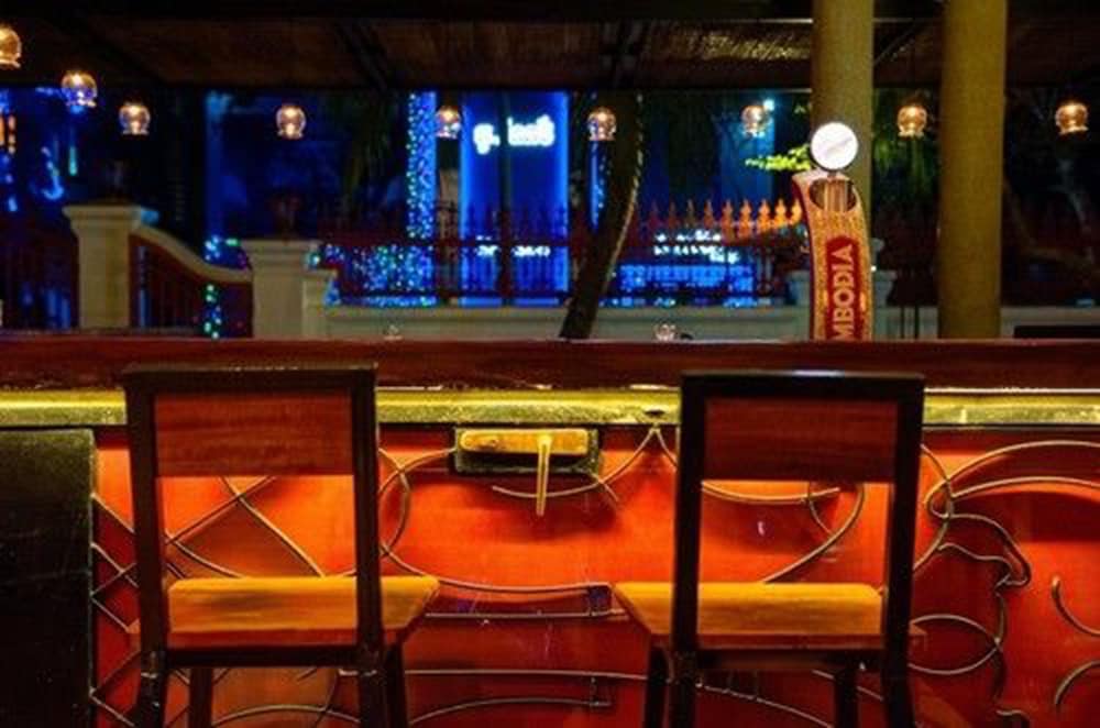 Base Villa Phnom Penh - Hostel
