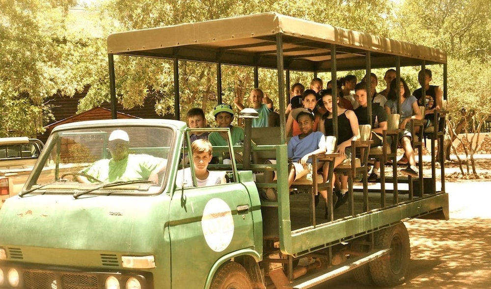 Ukutula Lodge & Game Reserve
