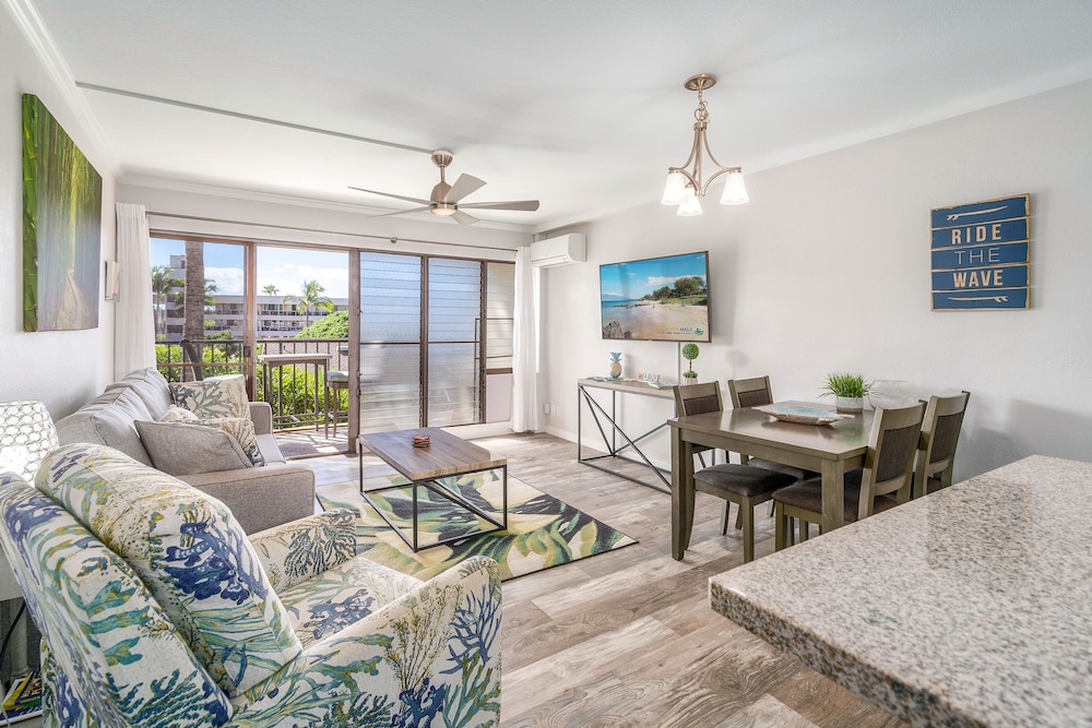 Kihei Akahi C-411 - Modern Top to Bottom Remodel, Split-ac, Across From Kam II