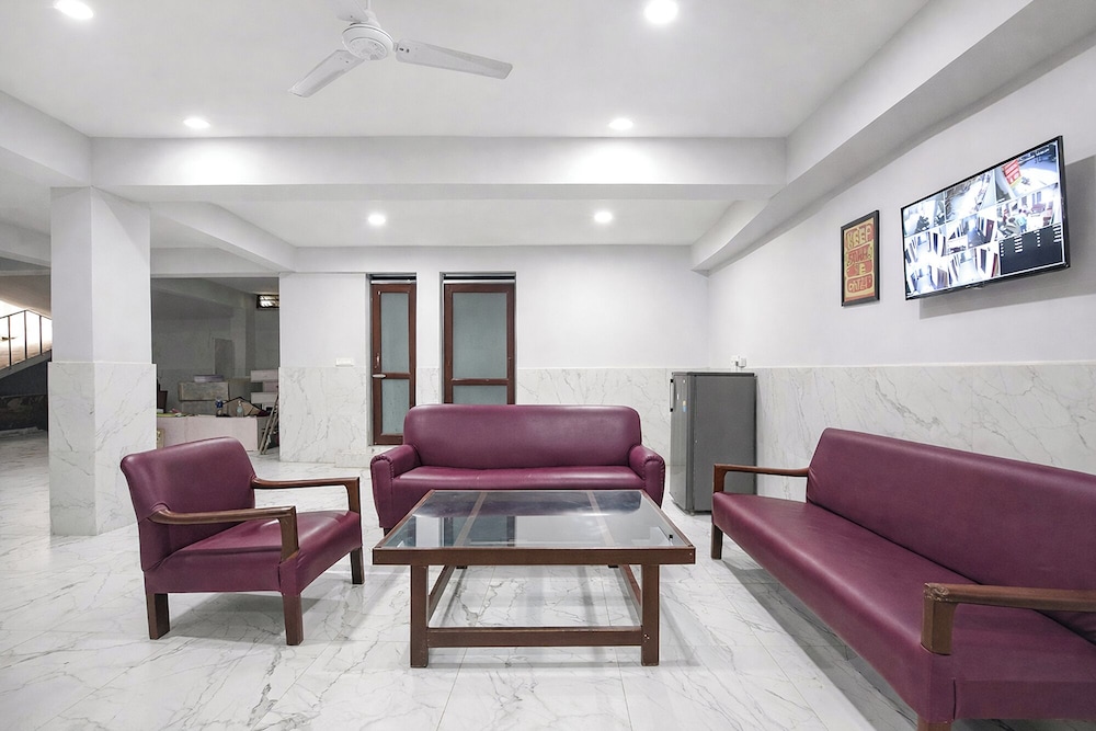 Fabhotel Anmol Residency