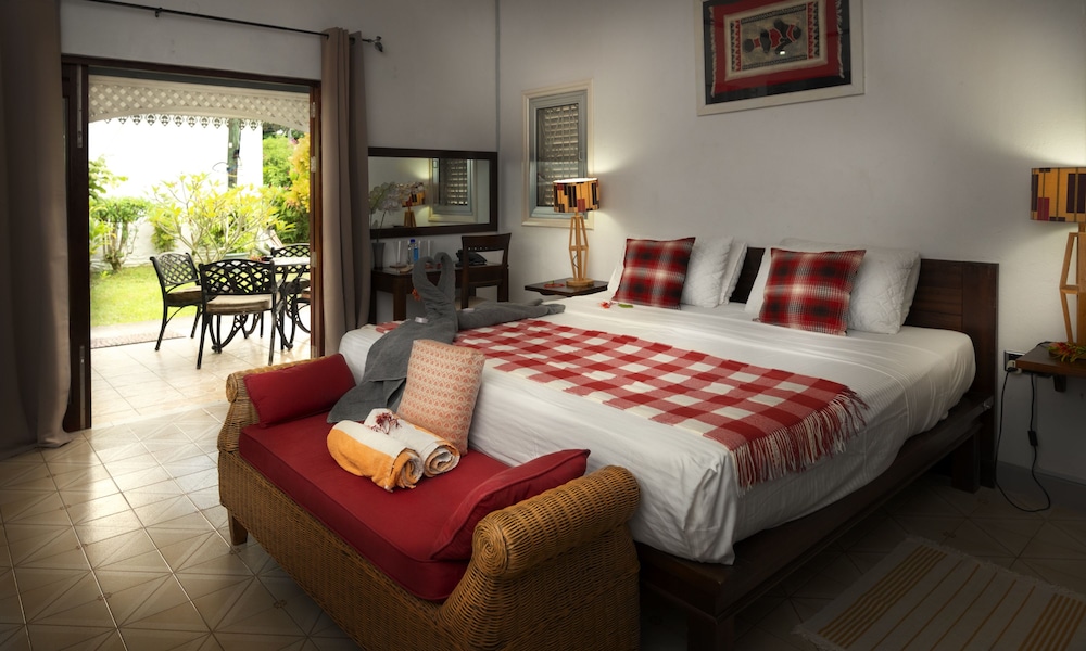 Auberge Chez Plume
